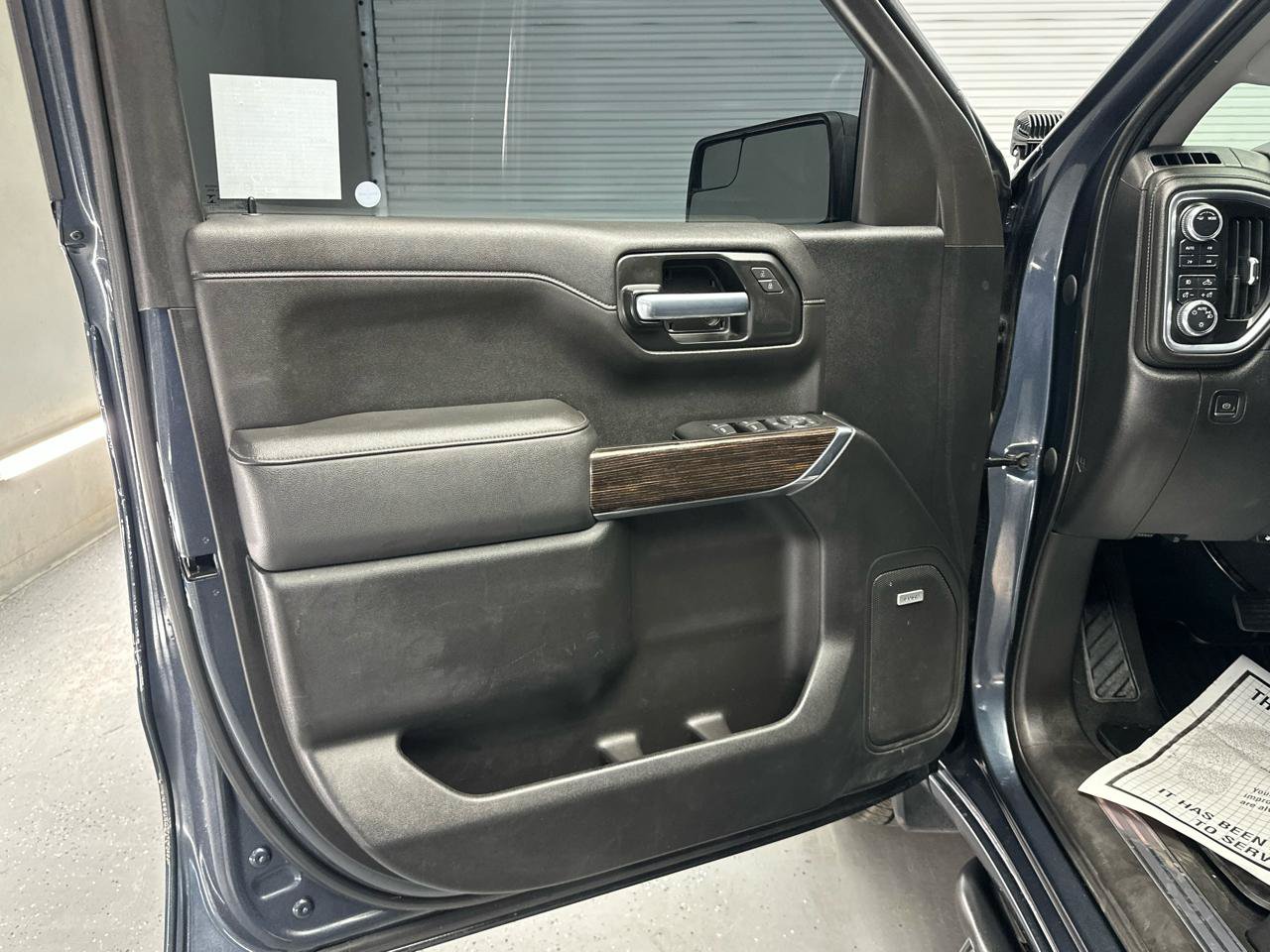 Used 2021 GMC Sierra 1500 Elevation w/ Preferred Package AWD/4WD image 18
