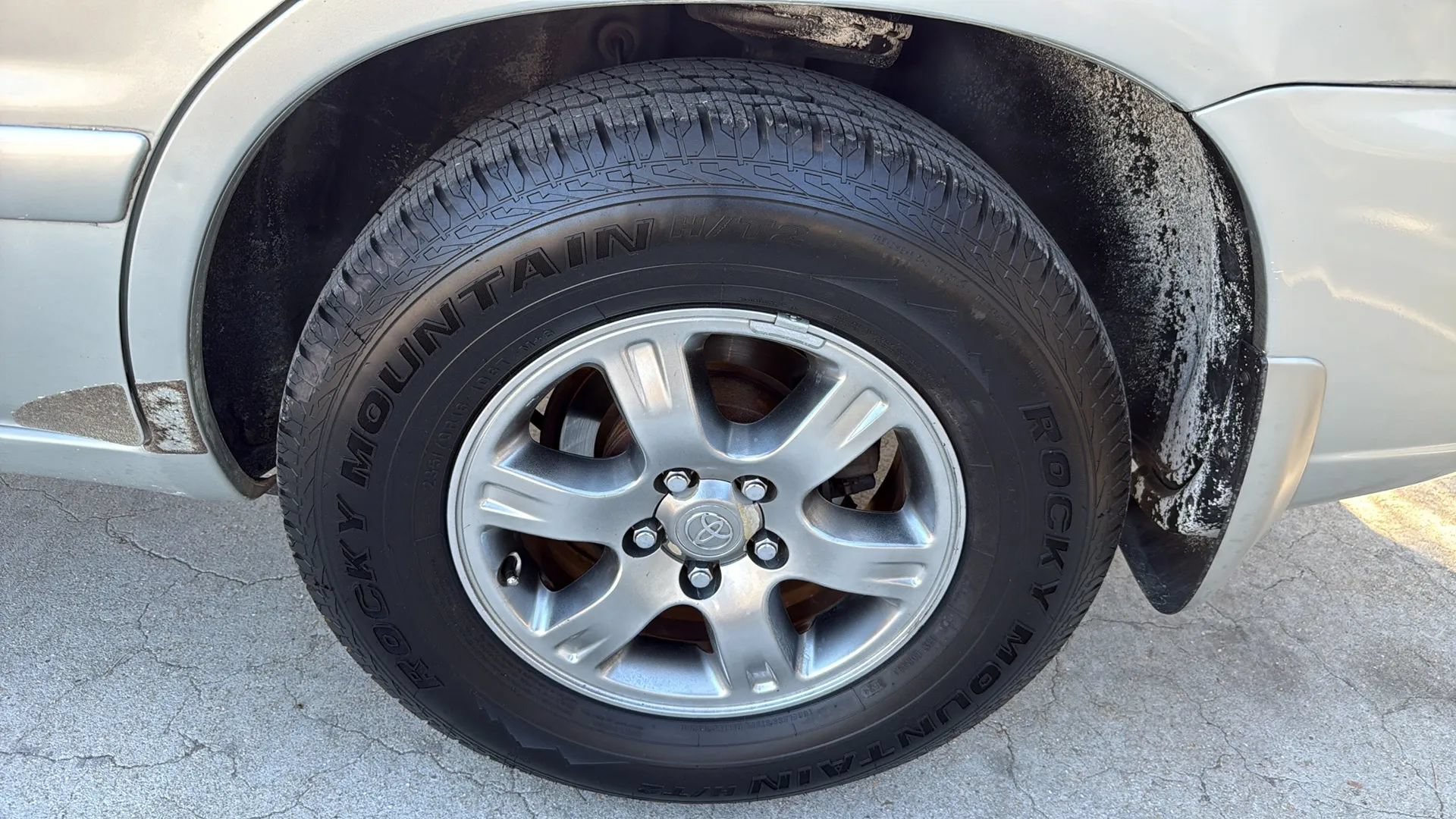 Used 2004 Toyota Highlander 2WD V6 image 47