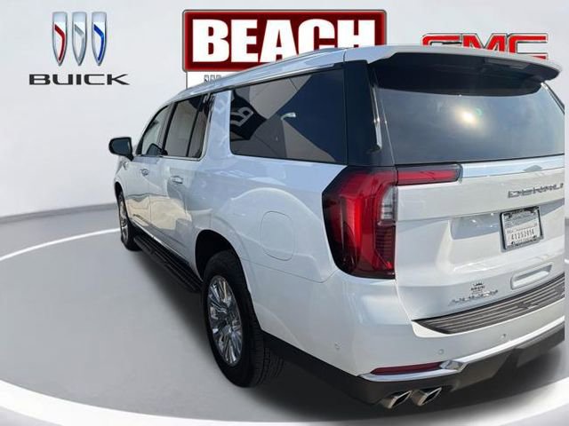 Used 2025 GMC Yukon XL Denali RWD image 4