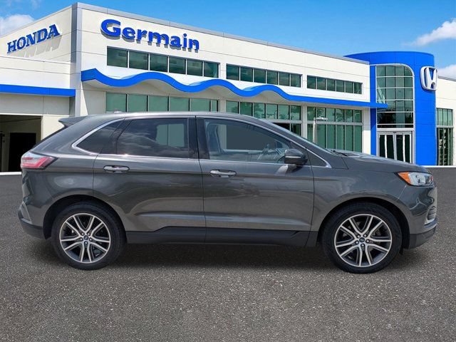 Used 2019 Ford Edge Titanium w/ Cold Weather Package AWD/4WD image 4
