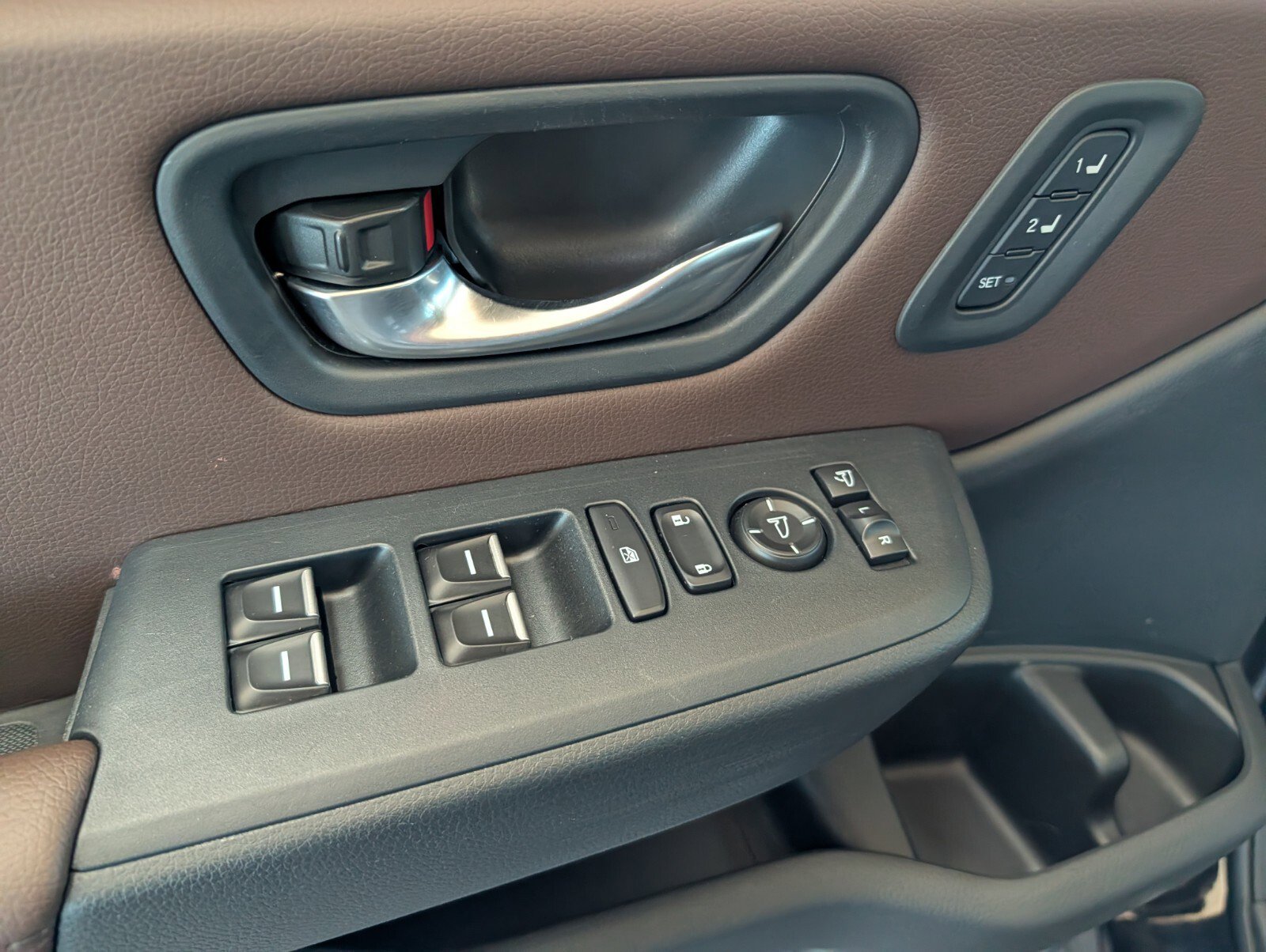 Used 2024 Honda Pilot Elite image 17