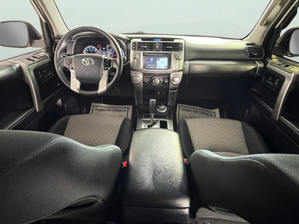 Used 2019 Toyota 4Runner SR5 AWD/4WD image 32