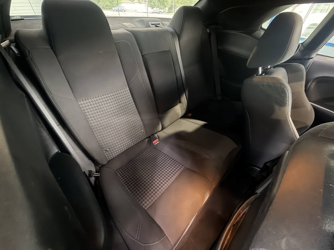Used 2019 Dodge Challenger R/T w/ Blacktop Package RWD image 18