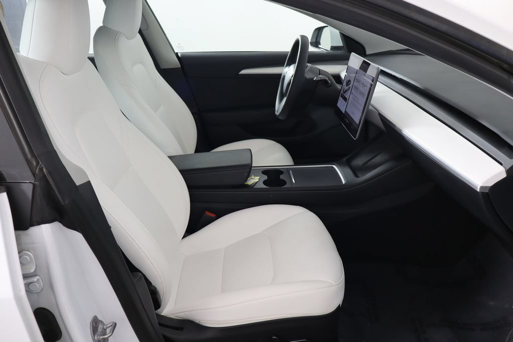 Used 2023 Tesla Model 3 Standard Range RWD image 15