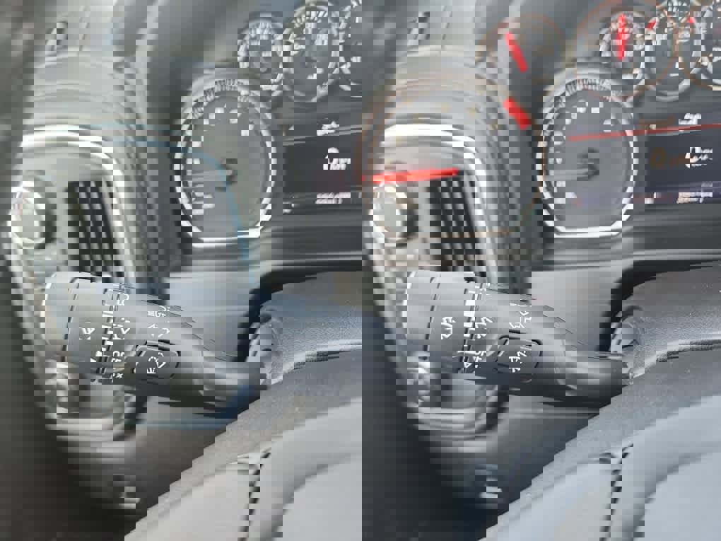 Used 2021 Chevrolet Silverado 1500 LT Trail Boss w/ Bed Protection Package image 33