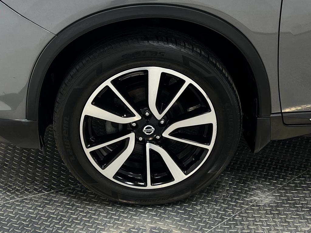 Used 2019 Nissan Rogue SL AWD/4WD image 37