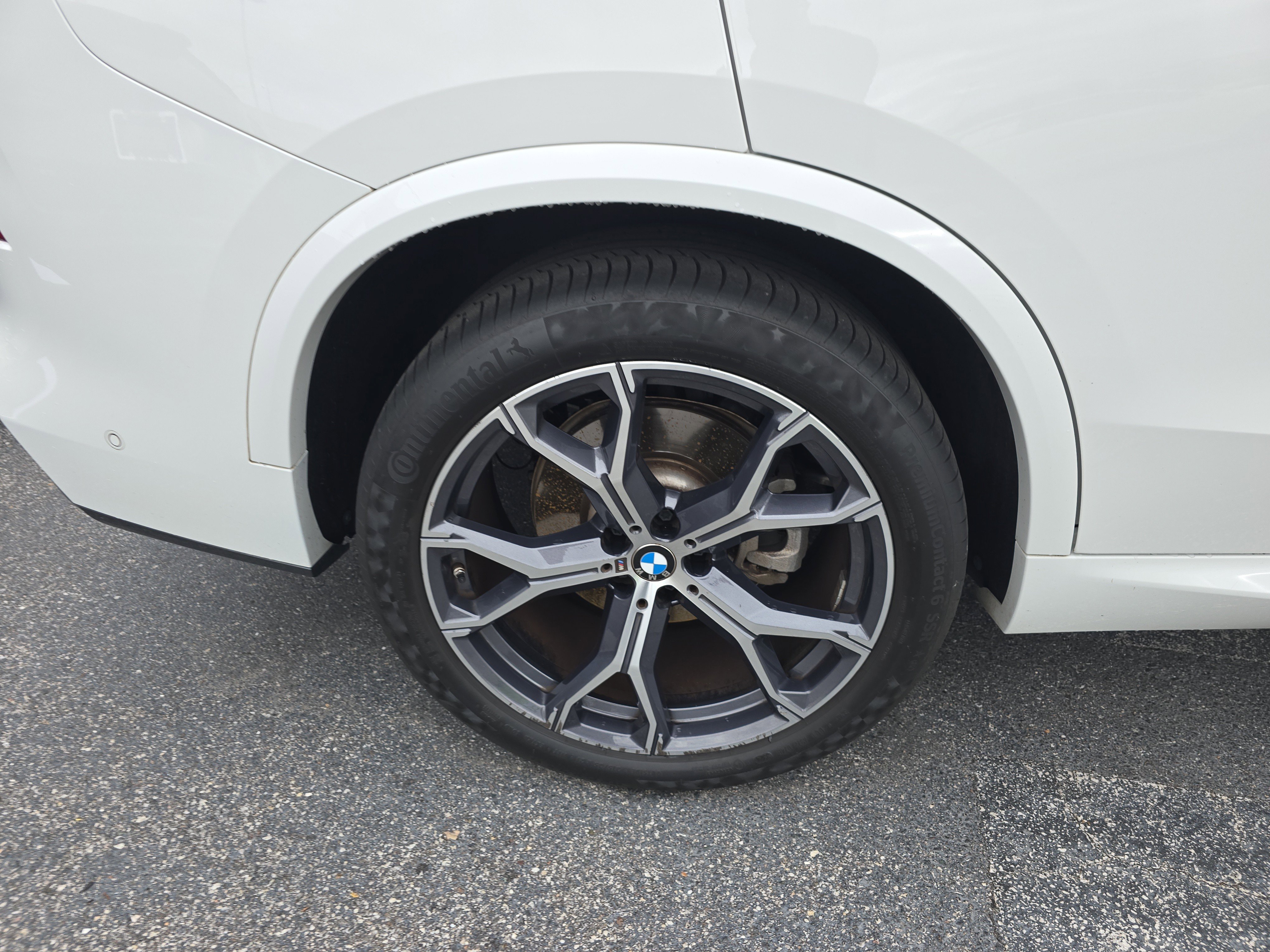 Certified 2024 BMW X5 sDrive40i w/ M Sport Package image 4