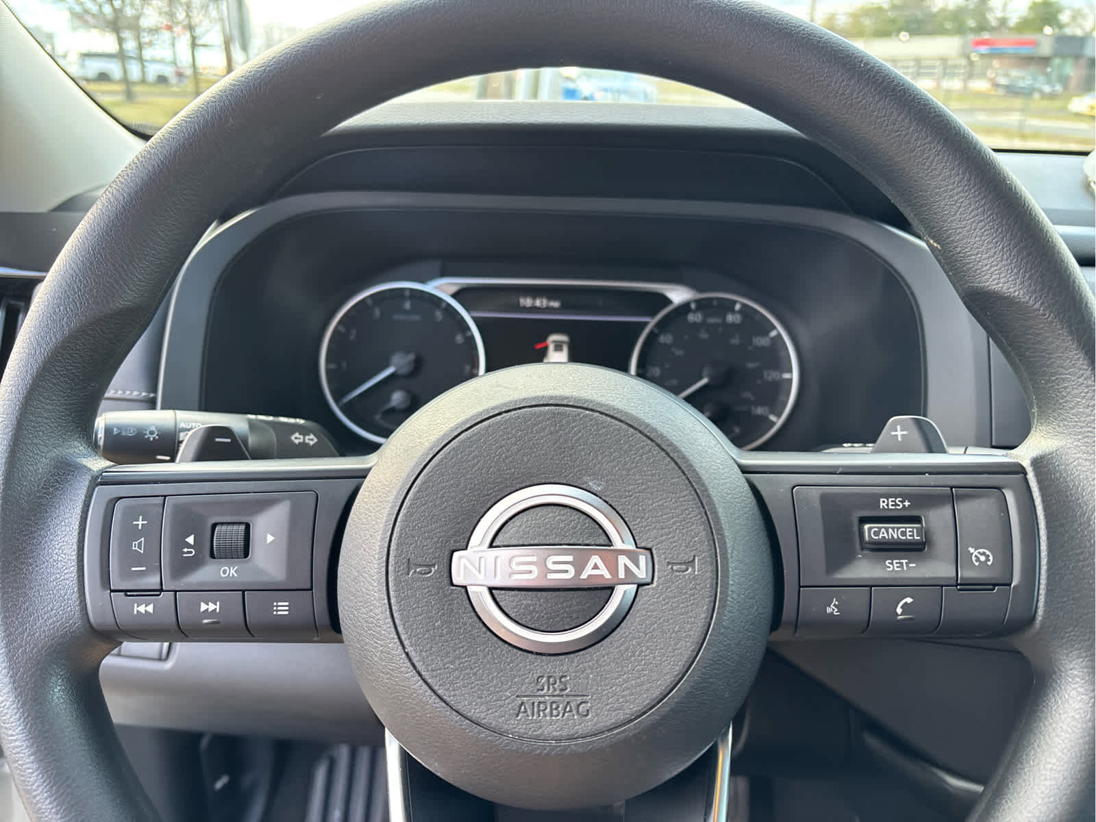 Used 2023 Nissan Pathfinder S AWD/4WD image 12