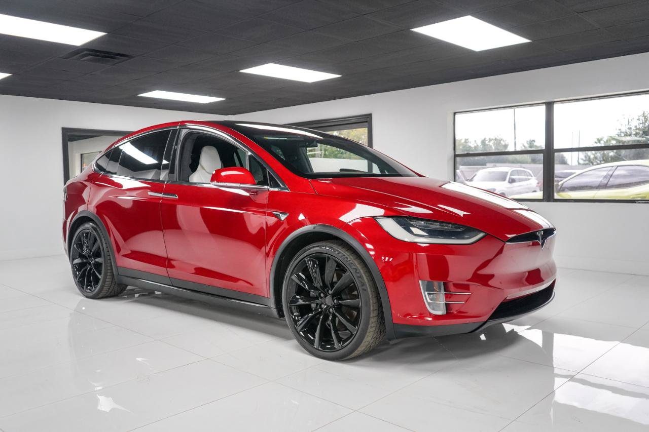 Used 2018 Tesla Model X 75D AWD/4WD image 7