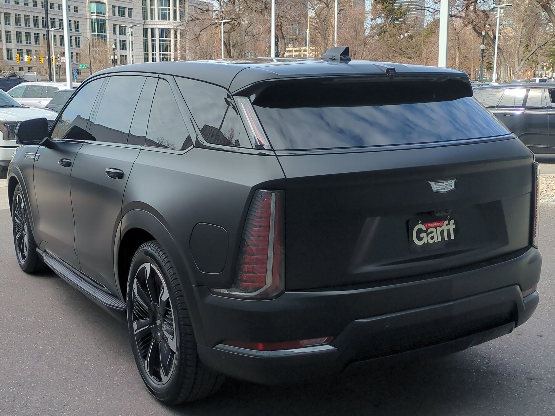 Used 2025 Cadillac Escalade IQ Sport 1 w/ Smart Trailering package image 5