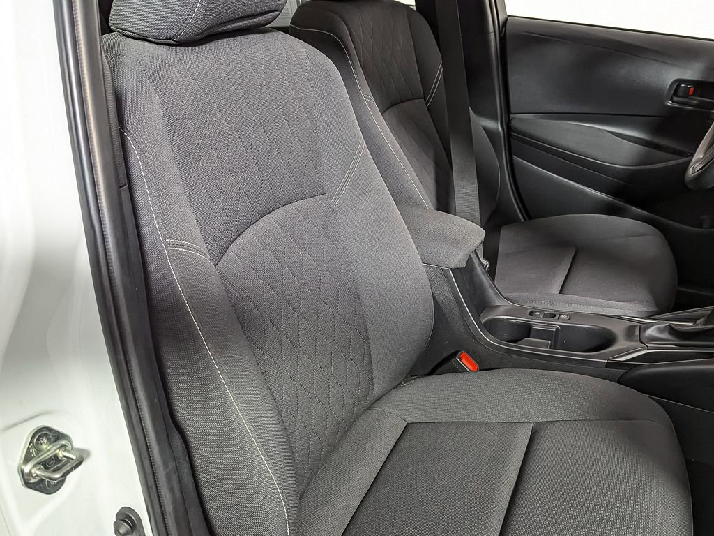Used 2023 Toyota Corolla LE image 23