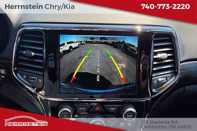 Used 2021 Jeep Grand Cherokee Laredo X AWD/4WD image 15