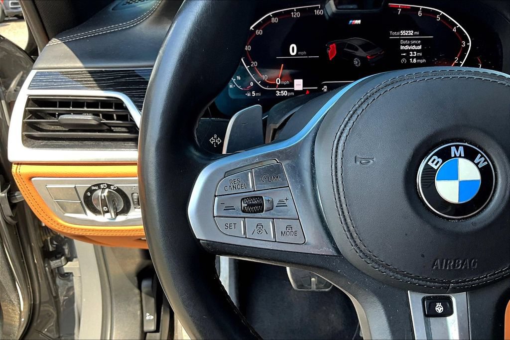 Used 2020 BMW 740i w/ M Sport Package RWD image 11