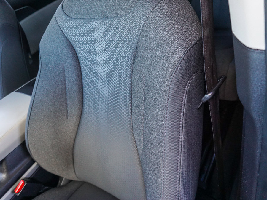 Certified 2023 Kia Carnival LX FWD image 21