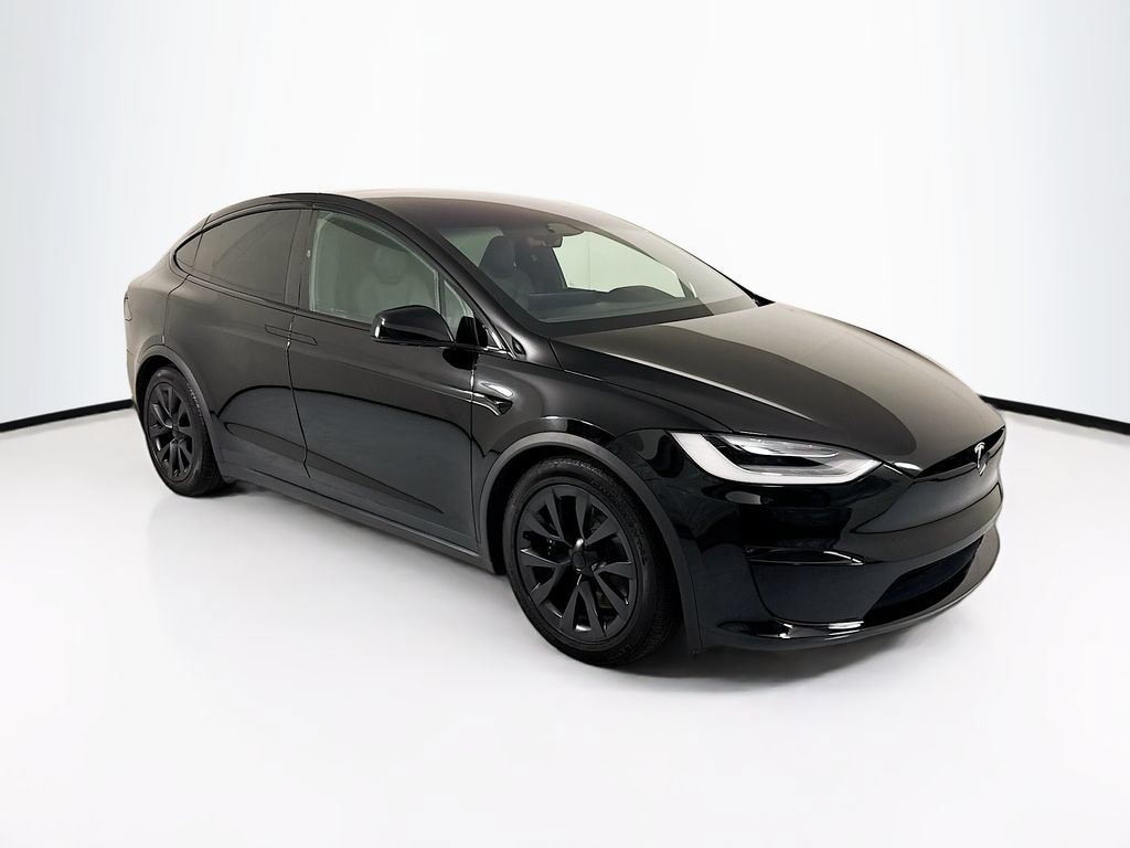 Used 2023 Tesla Model X AWD/4WD image 3