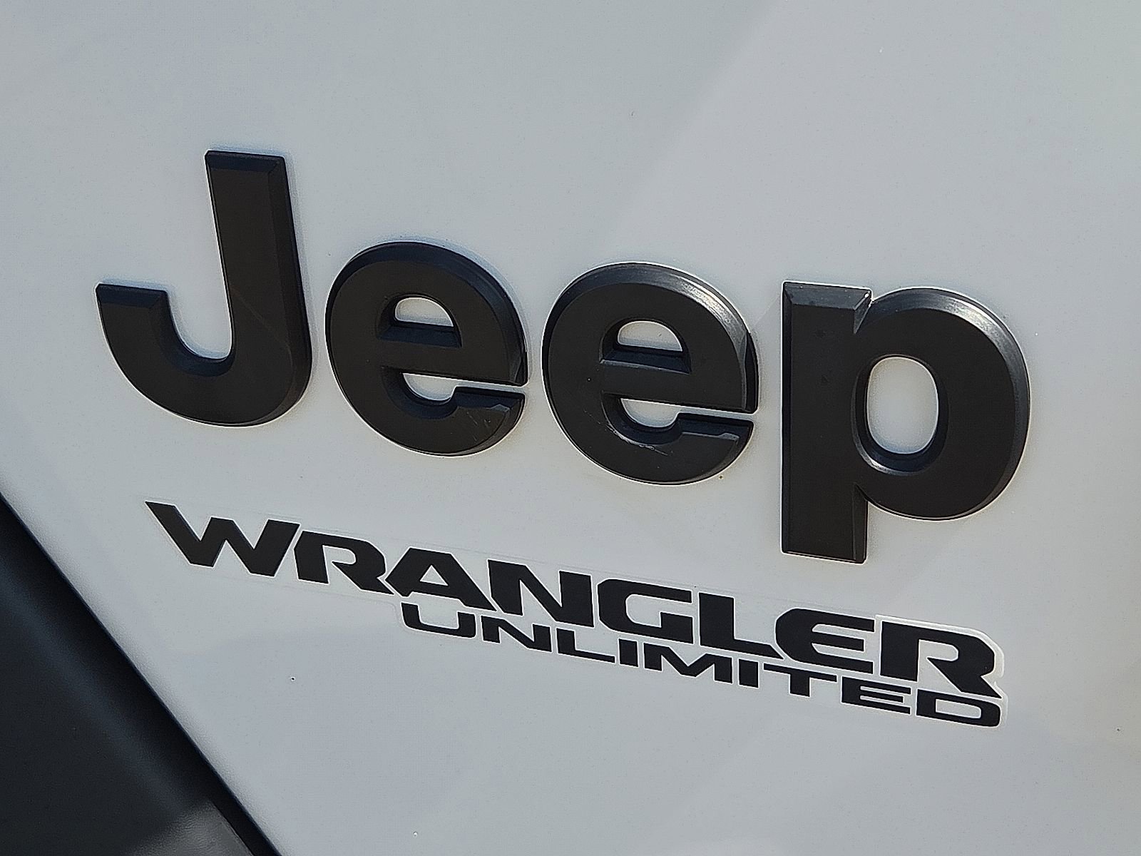 Used 2020 Jeep Wrangler Unlimited Sport image 9