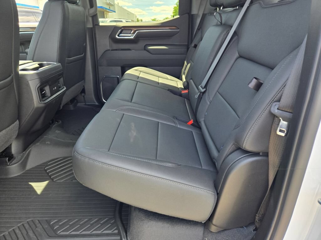 New 2026 Chevrolet Silverado 1500 LT Trail Boss w/ Safety Package AWD/4WD image 16