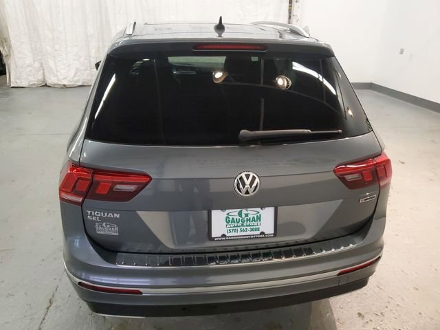 Used 2020 Volkswagen Tiguan SEL Premium R-Line w/ 3rd Row Seat Package image 5