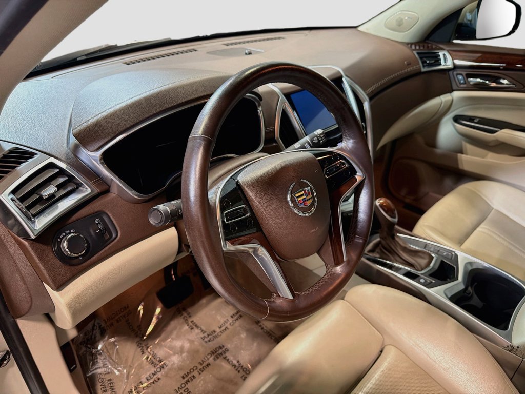 Used 2014 Cadillac SRX Luxury AWD/4WD image 11