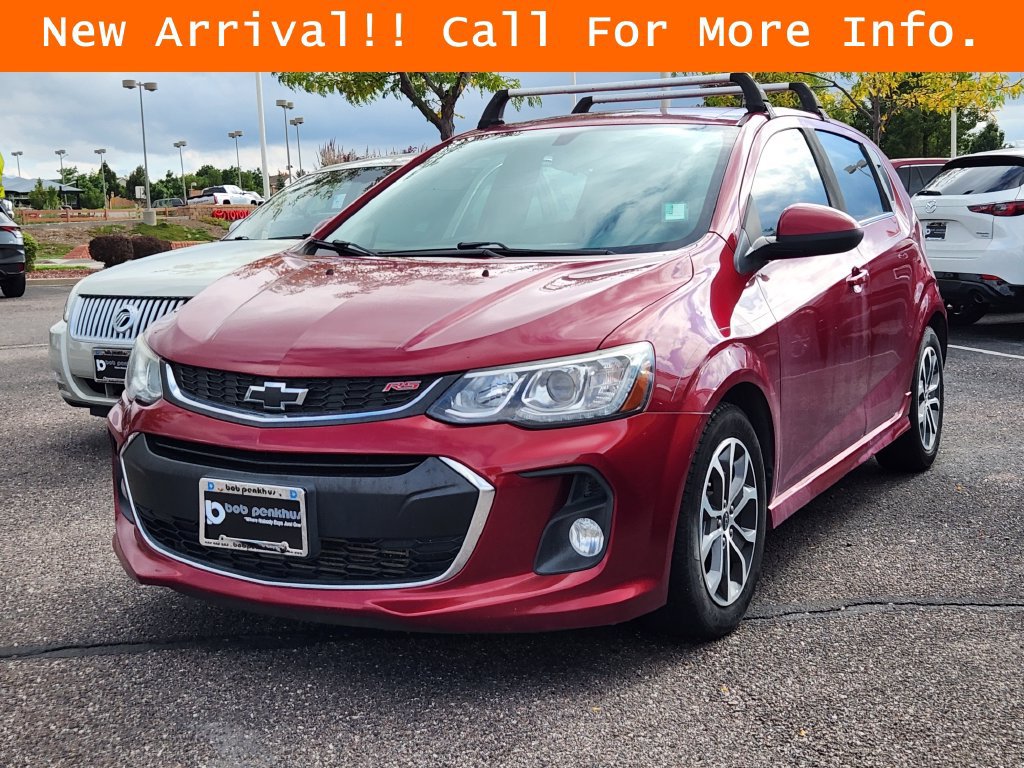 Used 2018 Chevrolet Sonic LT w/ Convenience Package FWD image 4