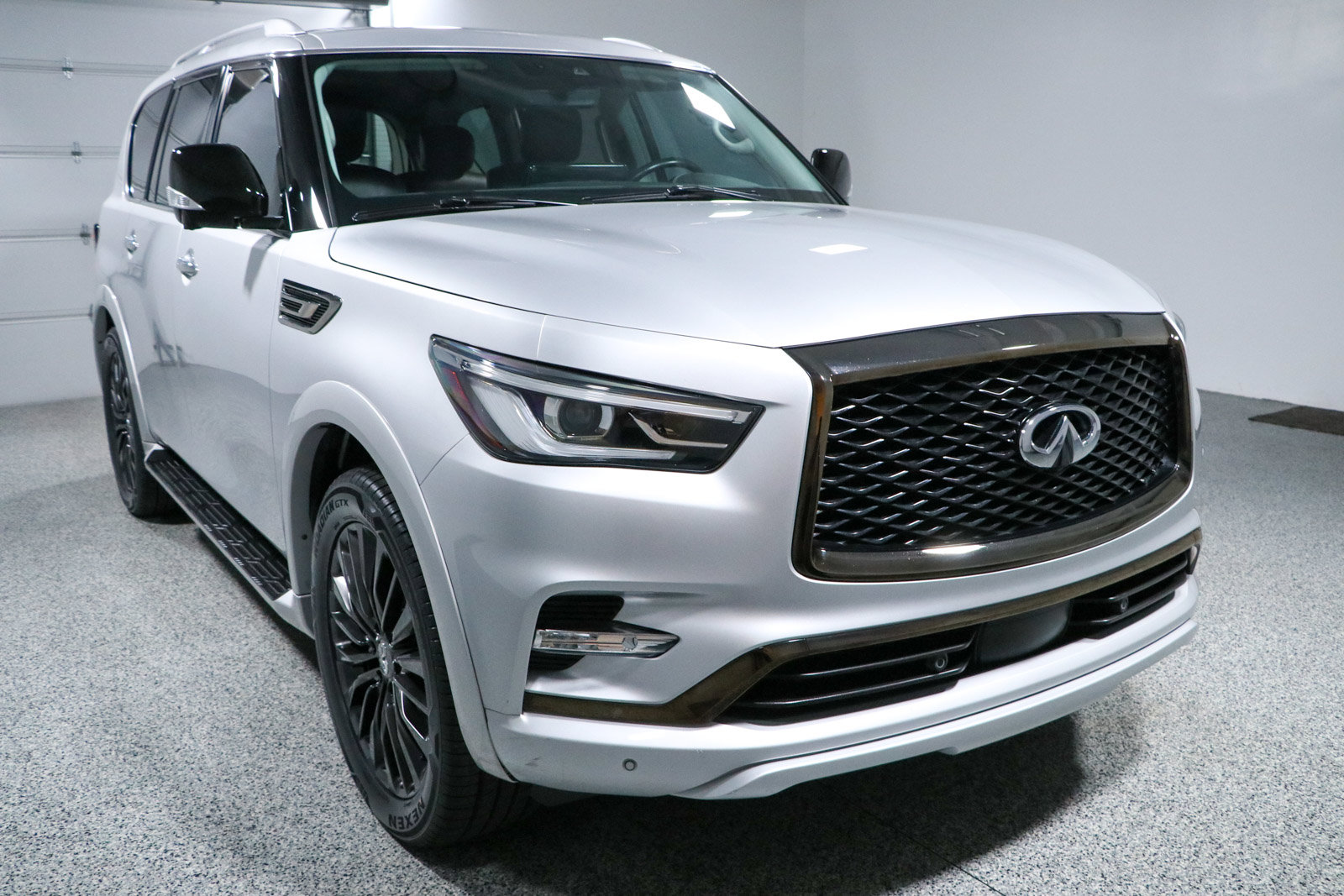Used 2023 INFINITI QX80 Premium Select w/ Cargo Package RWD image 5