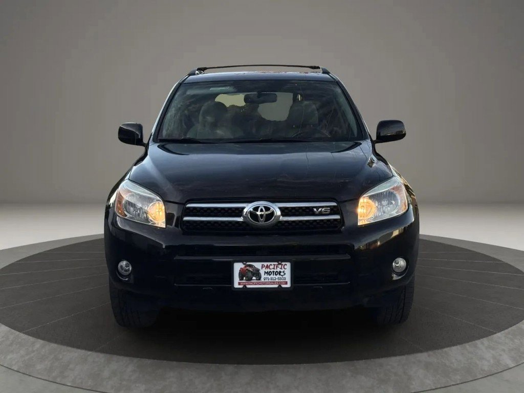Used 2007 Toyota RAV4 Limited AWD/4WD image 4