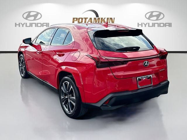 Used 2024 Lexus UX 250h FWD w/ Premium Package image 7
