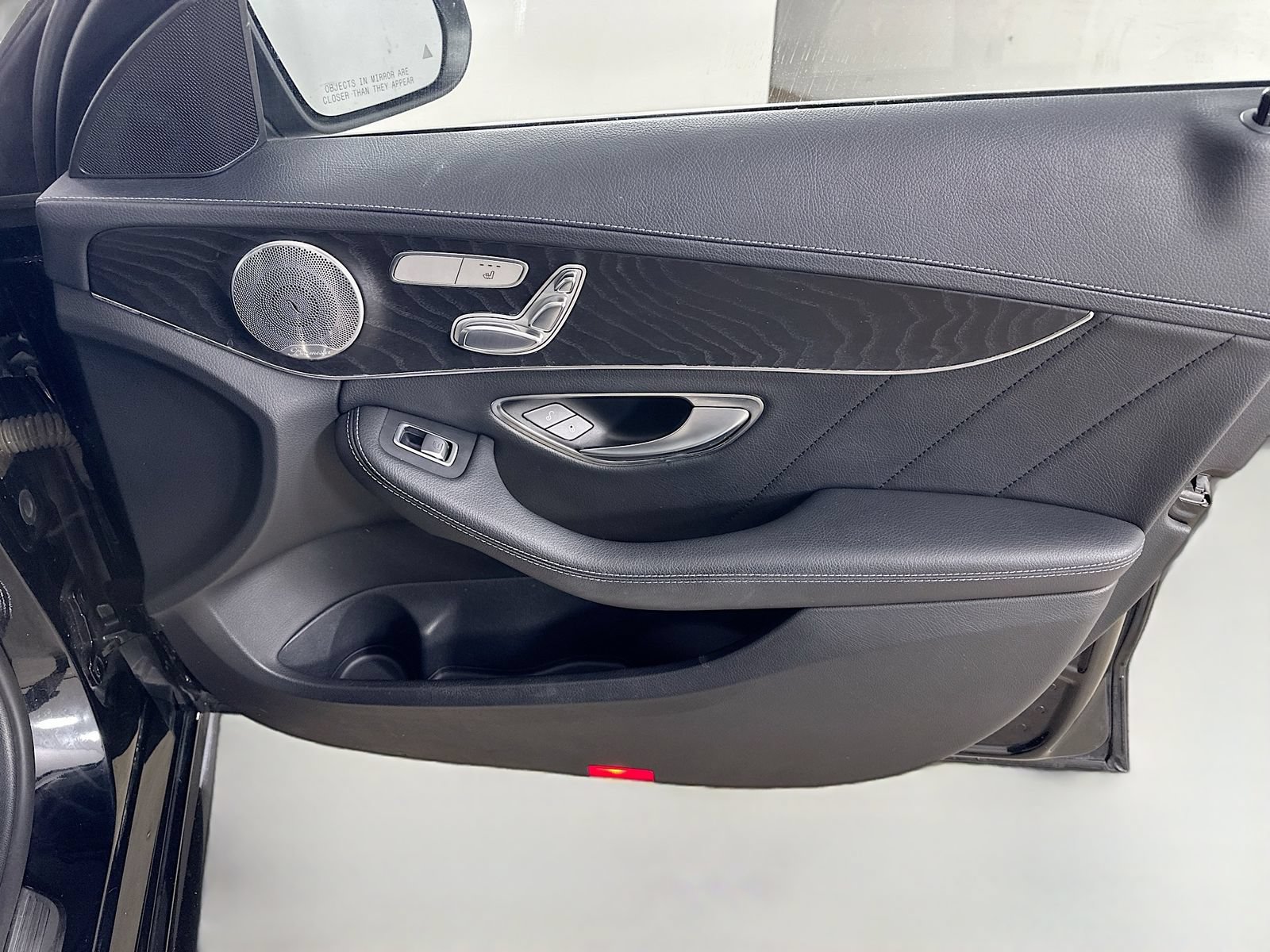 Used 2016 Mercedes-Benz C 300 4MATIC Sedan image 41