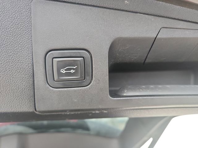 Used 2019 Cadillac XT5 FWD image 21