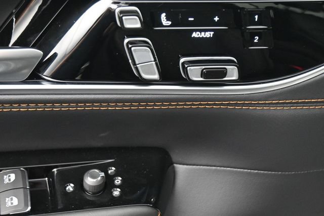 New 2026 Jeep Grand Wagoneer L Summit AWD/4WD image 31