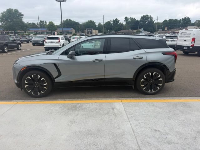 Used 2024 Chevrolet Blazer EV RS AWD/4WD image 10