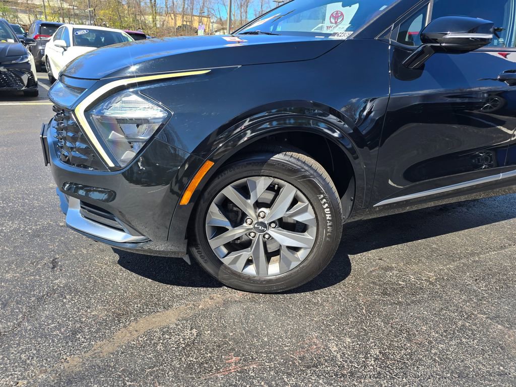 Used 2023 Kia Sportage SX AWD/4WD image 2