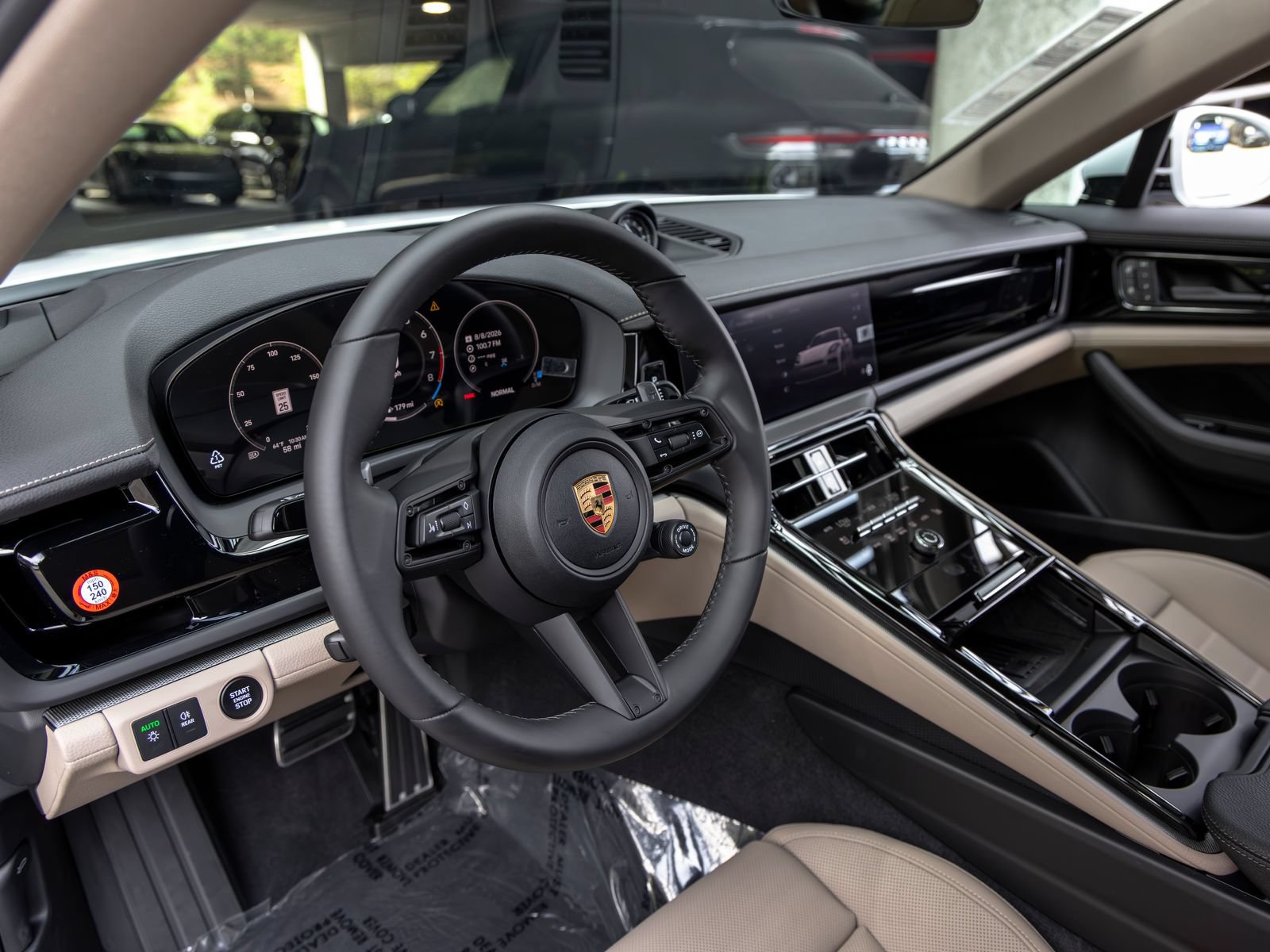 New 2026 Porsche Panamera 4 AWD/4WD image 4