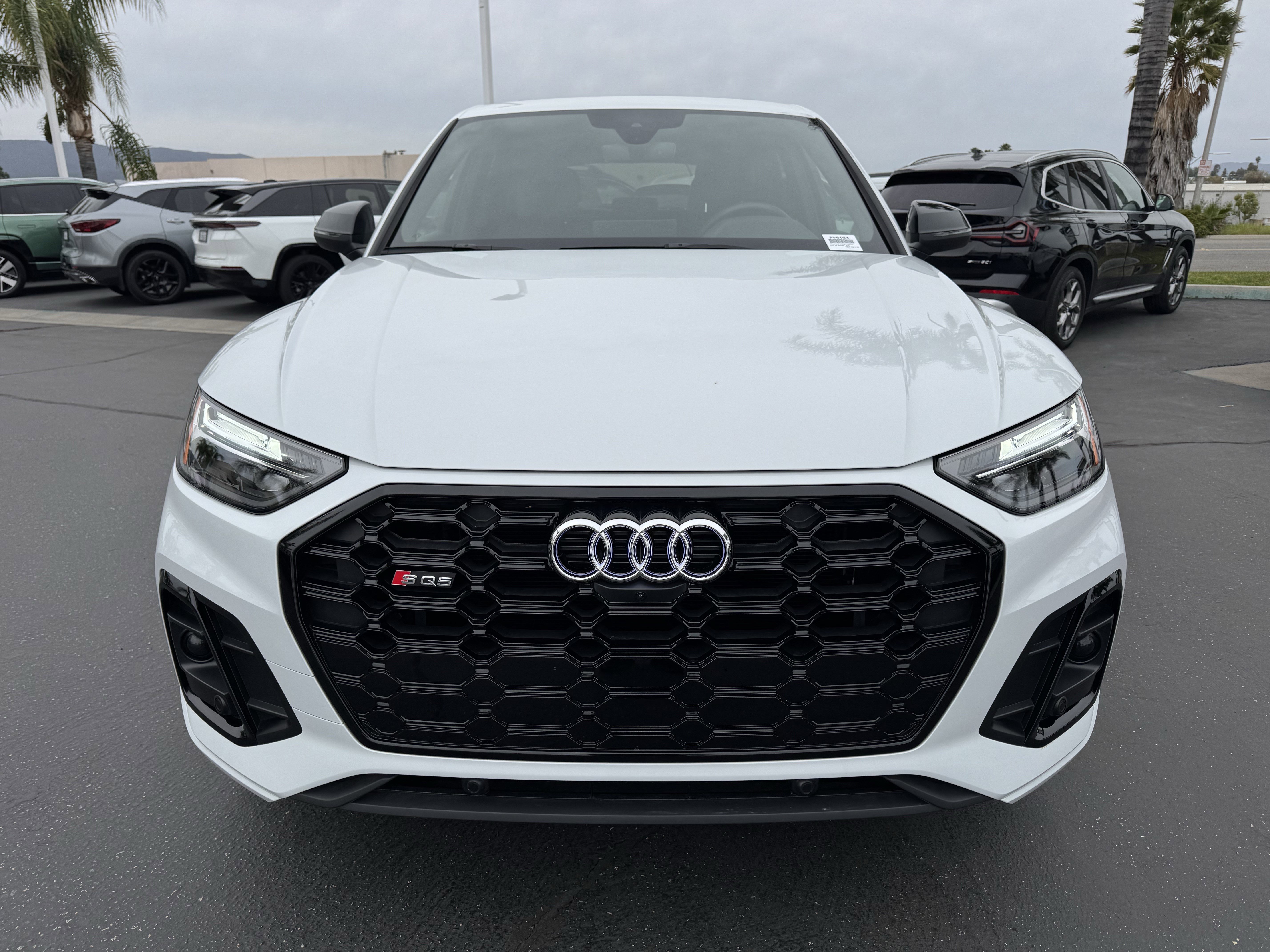 Used 2024 Audi SQ5 Premium Plus w/ Premium Plus Package image 3