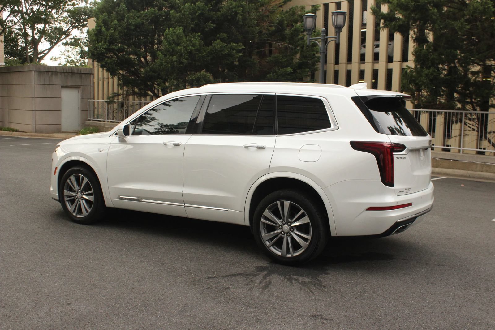 Used 2020 Cadillac XT6 Premium Luxury AWD/4WD image 9