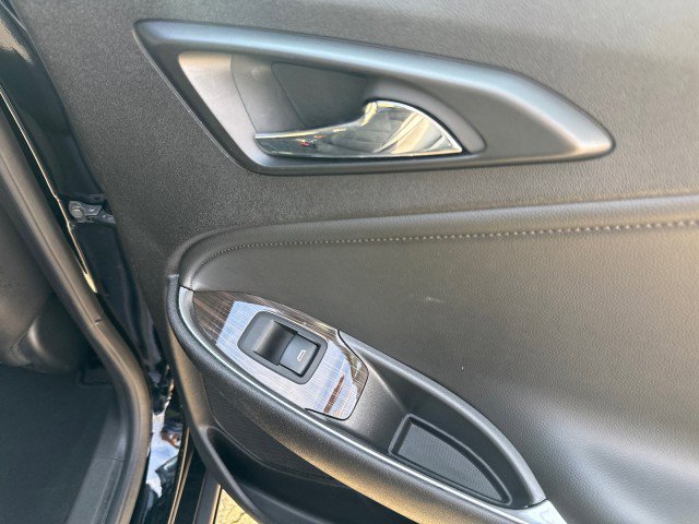 Used 2024 Chevrolet Malibu LT image 35