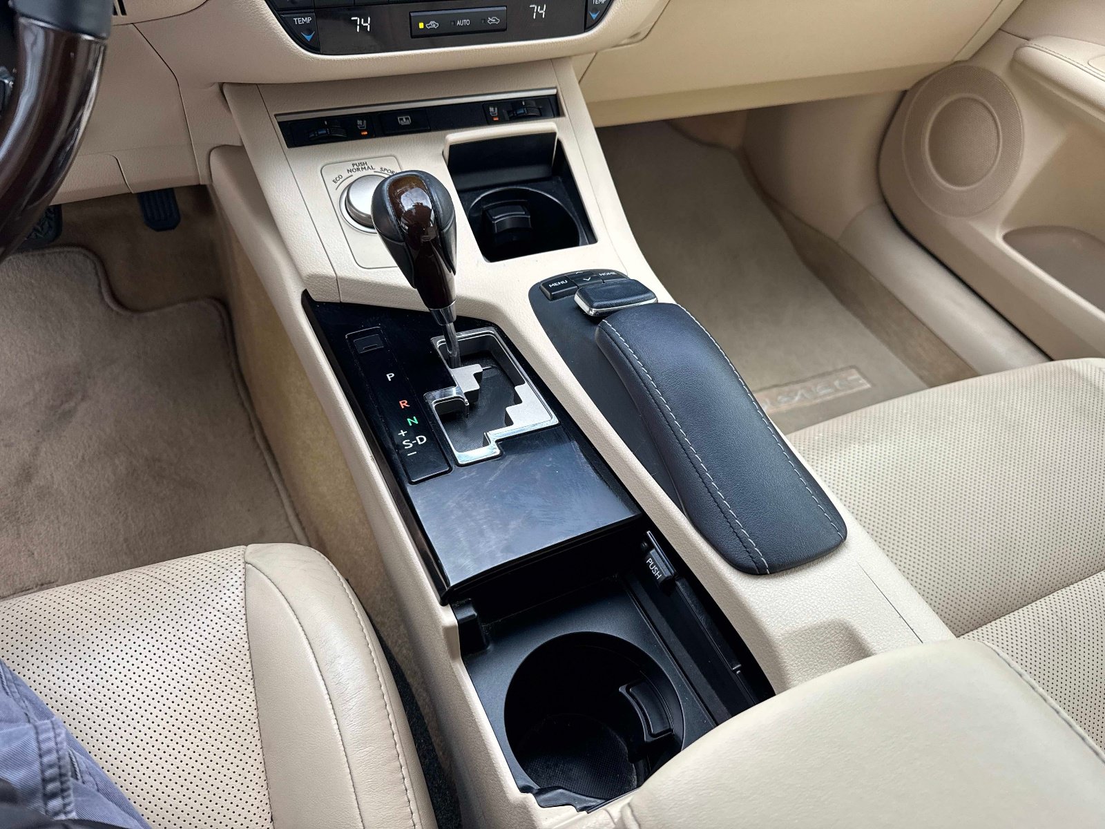 Used 2015 Lexus ES 350 w/ Luxury Package FWD image 25