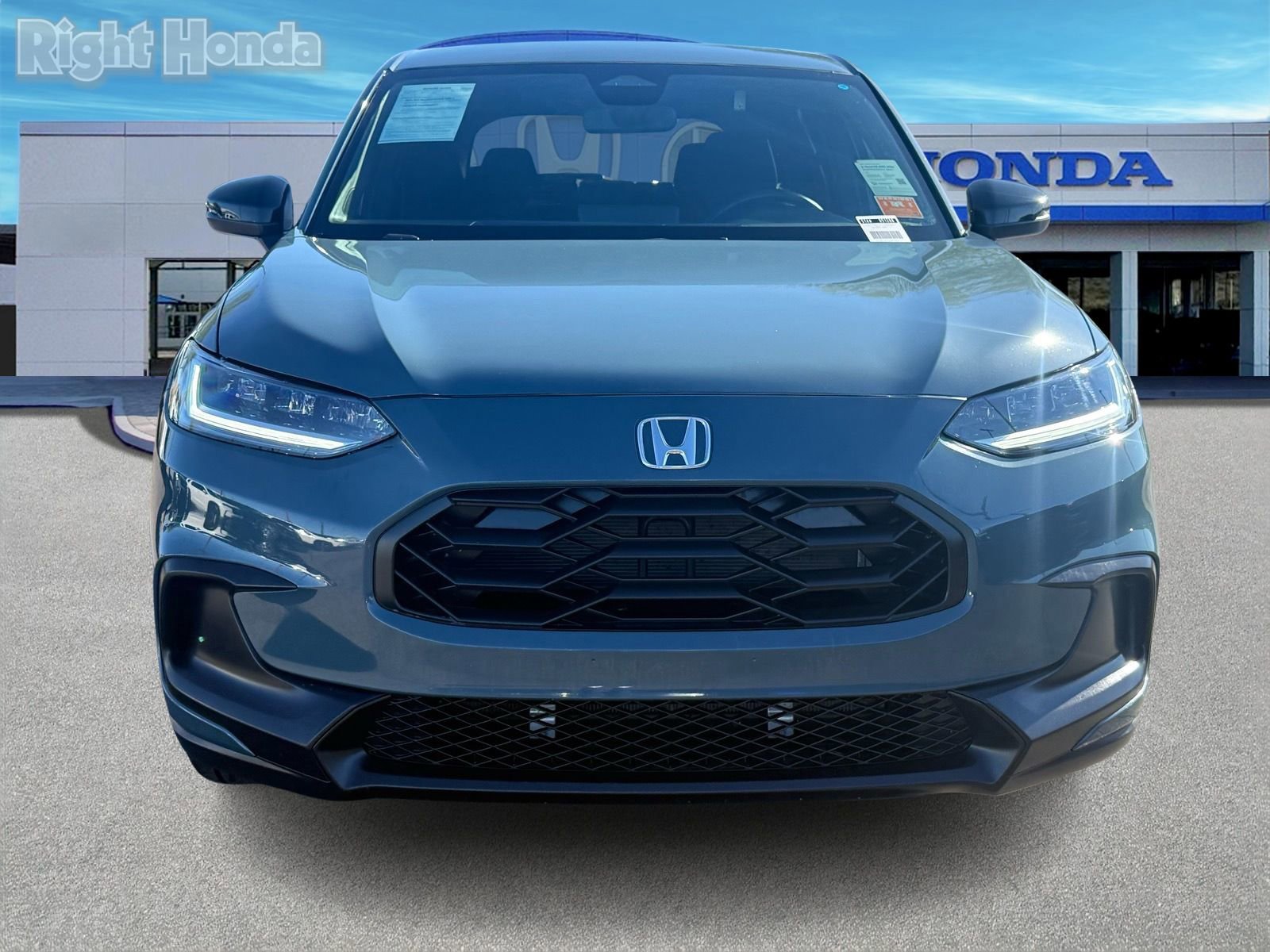 Used 2025 Honda HR-V Sport image 5