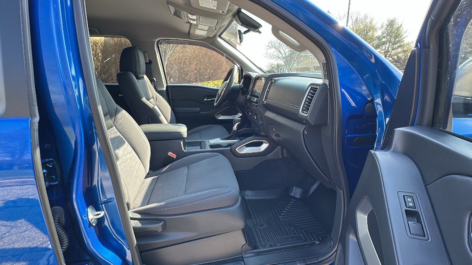 Certified 2024 Nissan Frontier SV w/ SV Convenience Package image 24