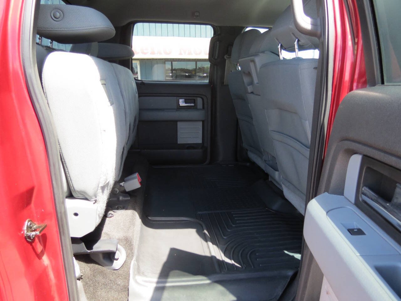 Used 2014 Ford F150 XLT w/ XLT Chrome Package AWD/4WD image 21