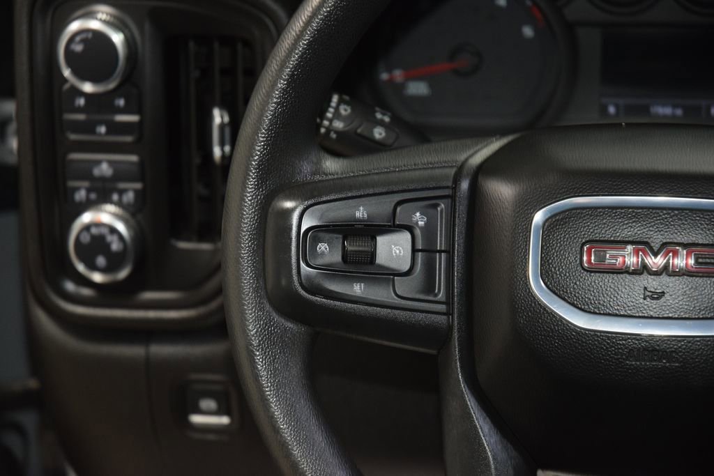 Used 2025 GMC Sierra 3500 Pro w/ Convenience Package image 27