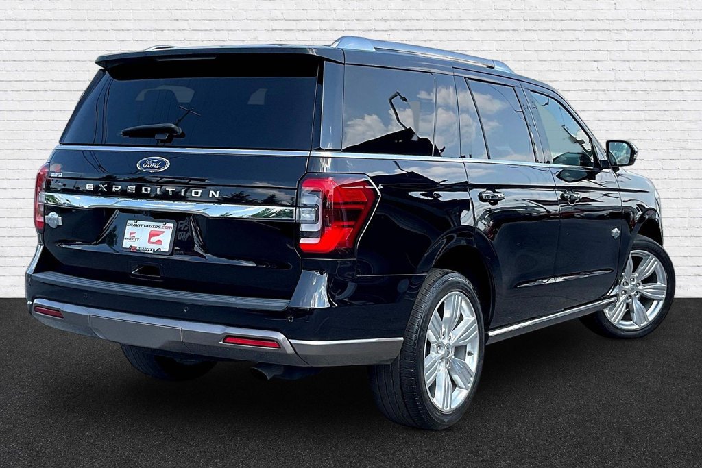Used 2023 Ford Expedition King Ranch AWD/4WD image 6