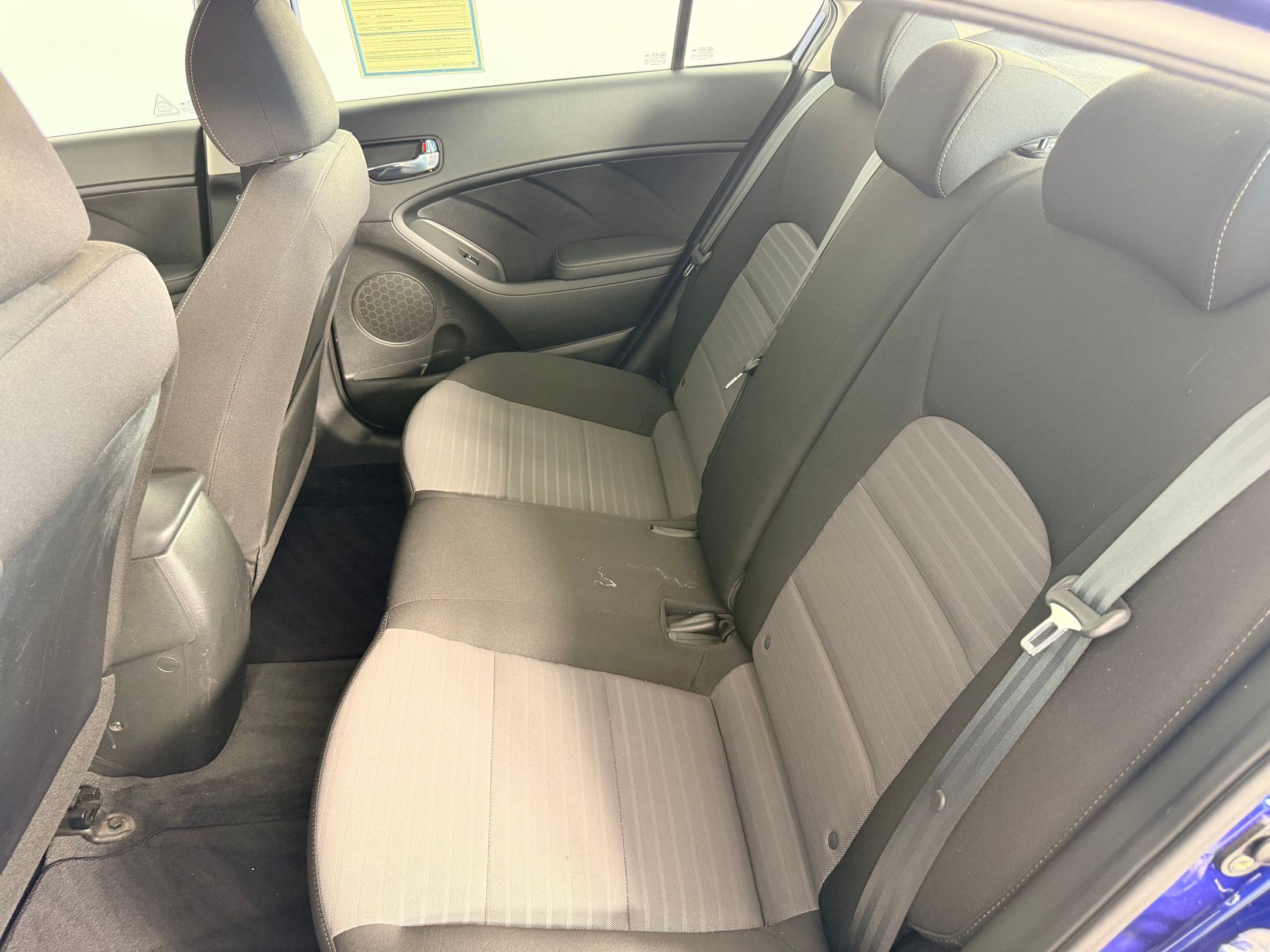 Used 2018 Kia Forte S w/ S Technology Plus Package FWD image 22