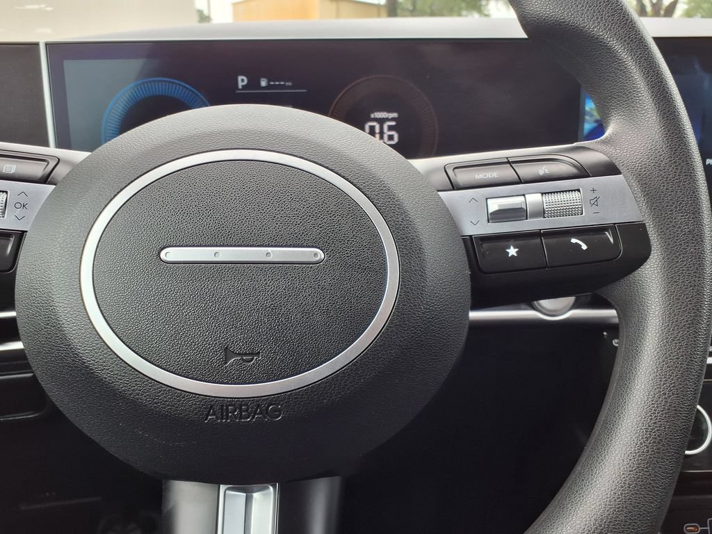 Used 2025 Hyundai Tucson SEL FWD image 26