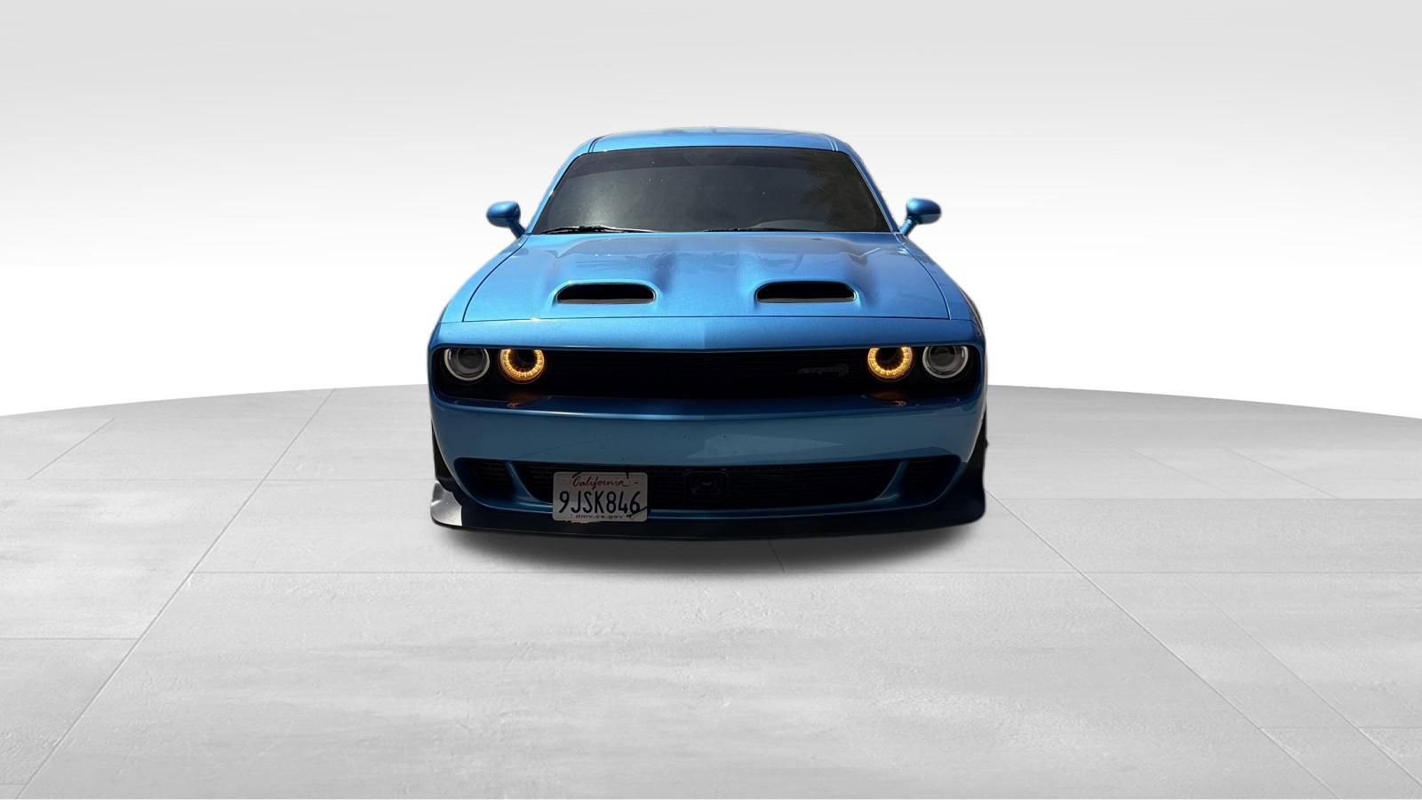 Used 2023 Dodge Challenger SRT Hellcat image 3