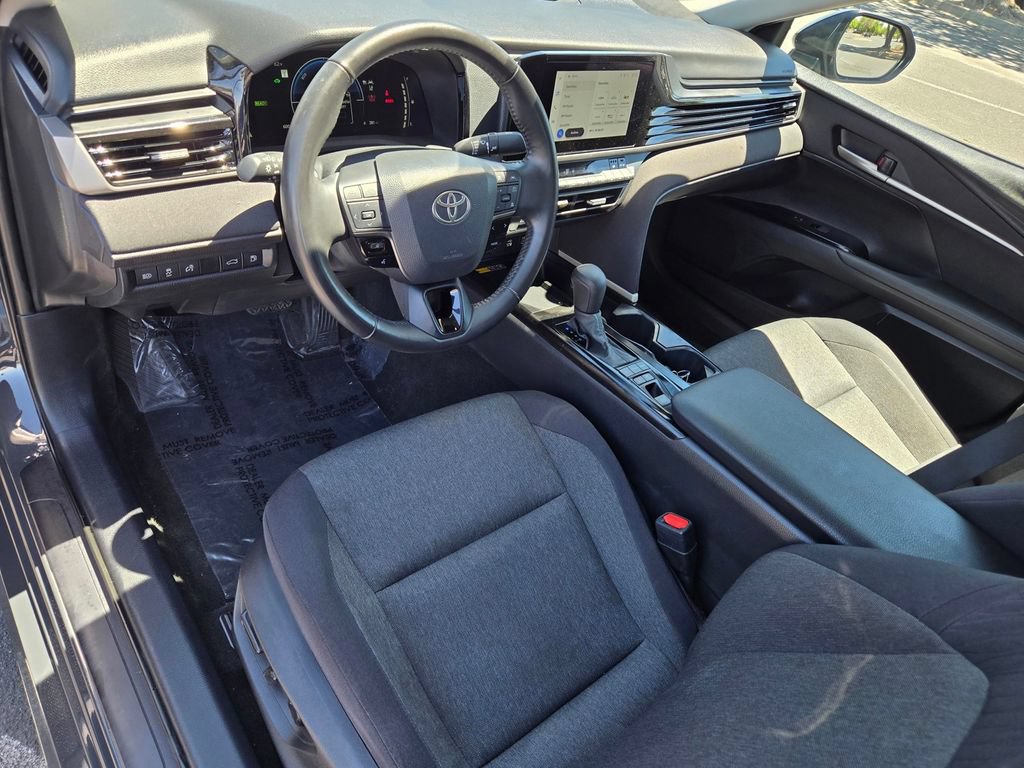 Used 2025 Toyota Camry LE w/ Convenience Package AWD/4WD image 21