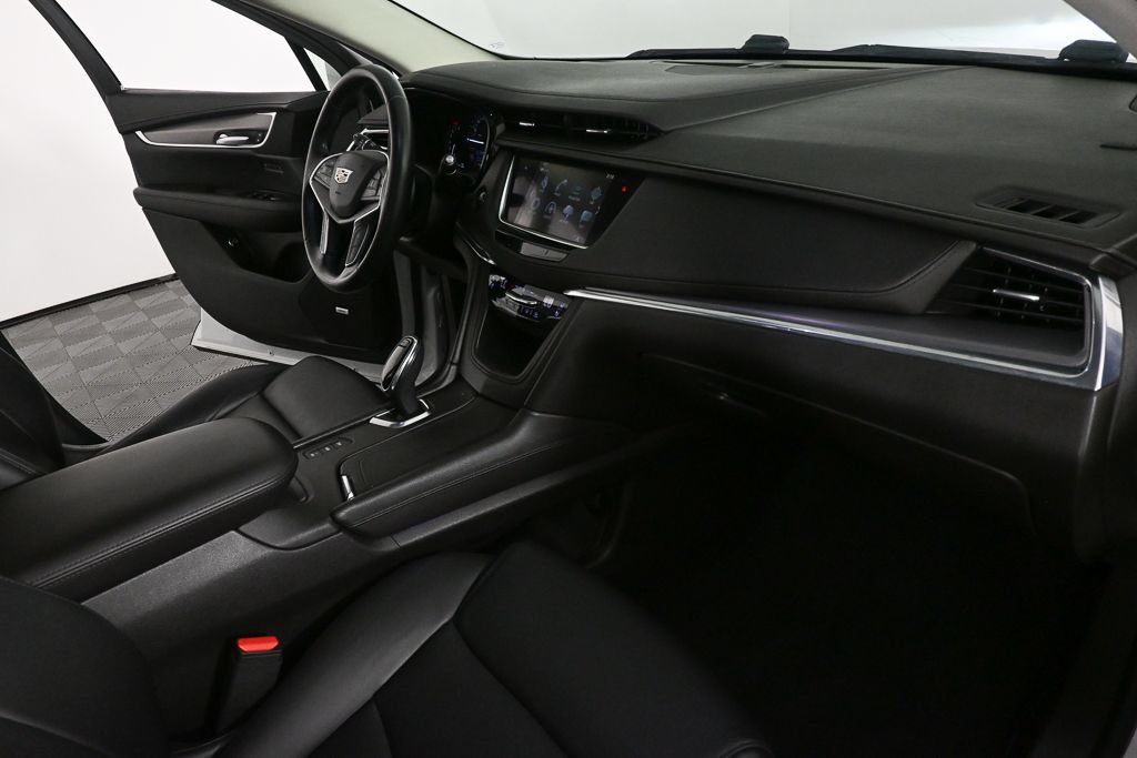 Used 2019 Cadillac XT5 Premium Luxury AWD/4WD image 22