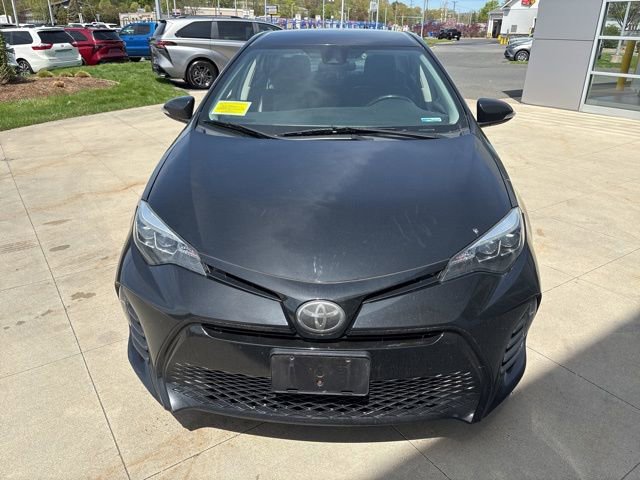 Used 2019 Toyota Corolla SE FWD image 2