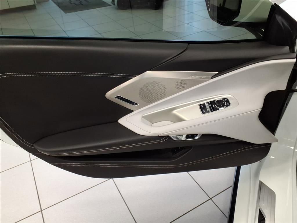 Used 2020 Chevrolet Corvette Stingray Premium Cpe w/ 3LT Preferred Equipment Group image 16