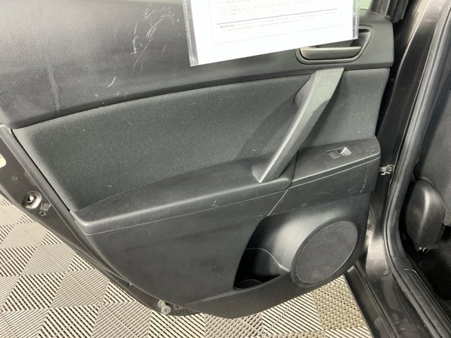Used 2010 MAZDA MAZDA3 i Touring FWD image 22